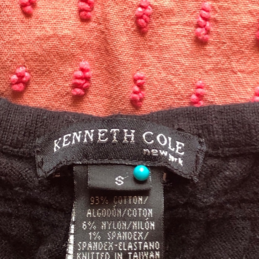 KENNETH COLE TOP S - Picture 2 of 2